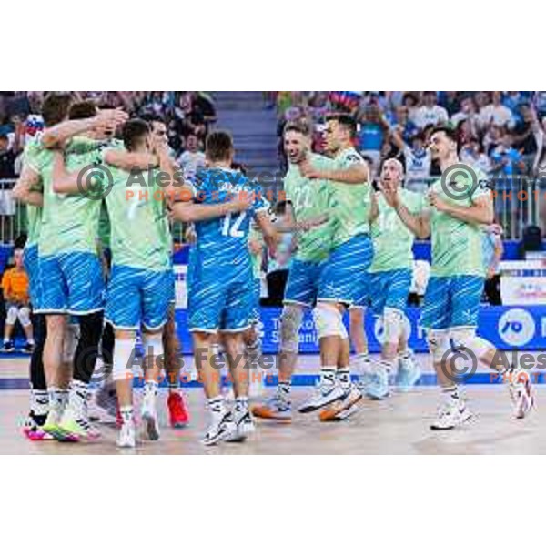 Team Slovenia celebrating during Men’s Volleyball Nations League match between Slovenia and Canada in Ljubljana, Slovenia on July 17, 2025. Photo Grega Valancic