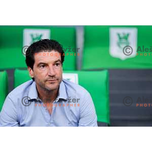 Head coach of Olimpija, Jorge Simao in action during Prva liga Telemach 2025/2026 football match between Olimpija and Mura in SRC Stozice, Ljubljana, Slovenia on July 19, 2025. Photo: Filip Barbalic