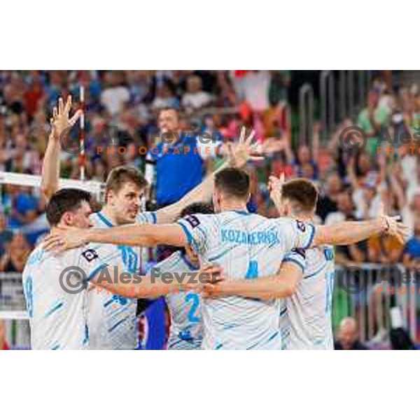 Team Slovenia in action during Men’s Volleyball Nations League match between Slovenia and Serbia in Ljubljana, Slovenia on July 20, 2025. Photo Grega Valancic