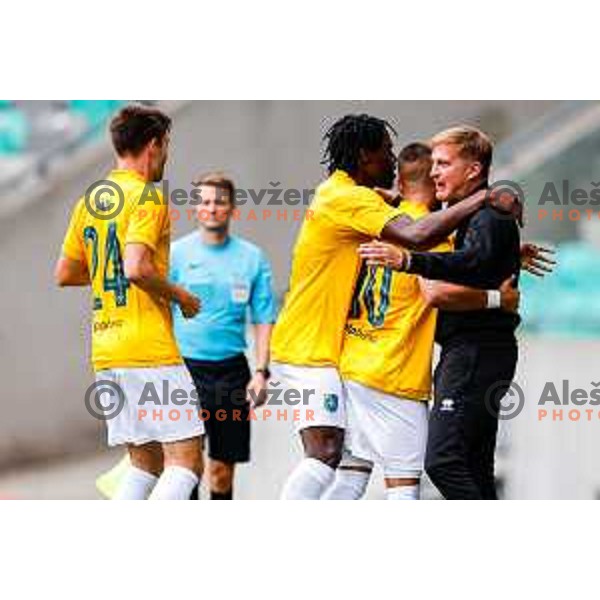 Jakoslav Stankovic and Ales Arnol, head coach of Bravo celebrate a goal during Prva liga Telemach 2025/2026 football match between Bravo and Mura in Ljubljana, Slovenia on July 26, 2025