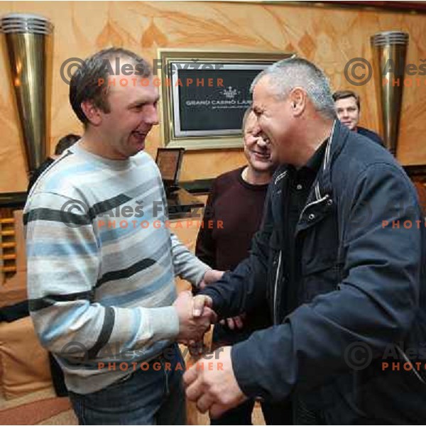 Ildar Rahmatulin meets old friends from Russian ice-hockey team Gazprom Export in Casino Ljubljana, Slovenia 23.10.2008 