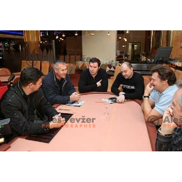 Ildar Rahmatulin meets old friend from Russian ice-hockey team Gazprom Export in Casino Ljubljana, Slovenia 23.10.2008 