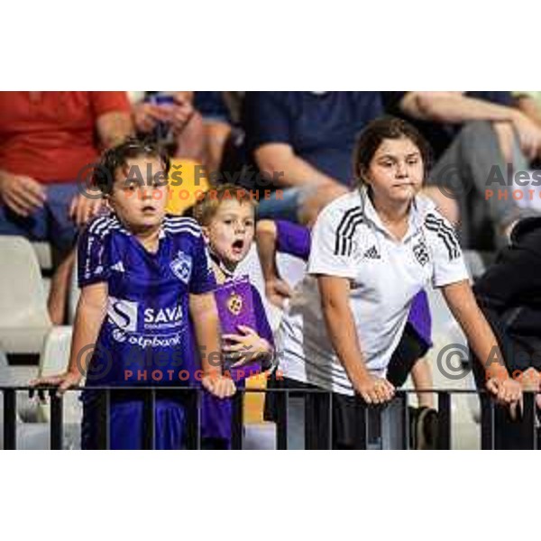 Young fans of NK Maribor during UEFA Conference League 2025/26 qualifier football match between NK Maribor and Paksi FC in Ljudski vrt, Maribor, Slovenia on July 31, 2025. Photo: Jure Banfi