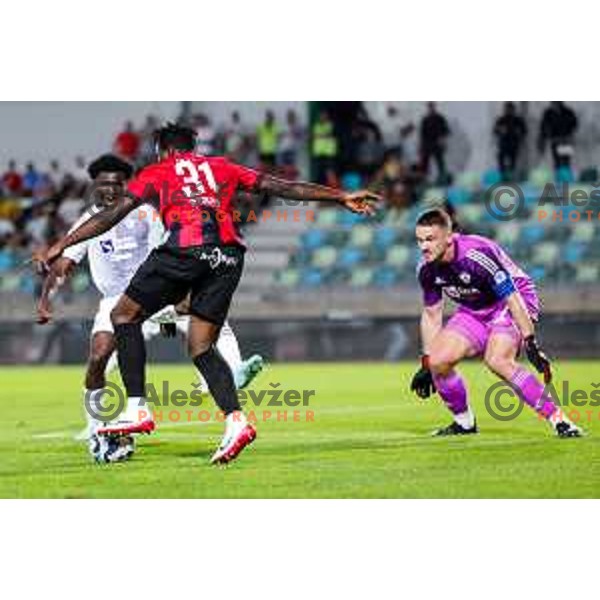 Ishaq Rafiu in action during Prva liga Telemach 2025/2026 football match between Primorje and Maribor in Ajdovscina, Slovenia on August 10, 2025