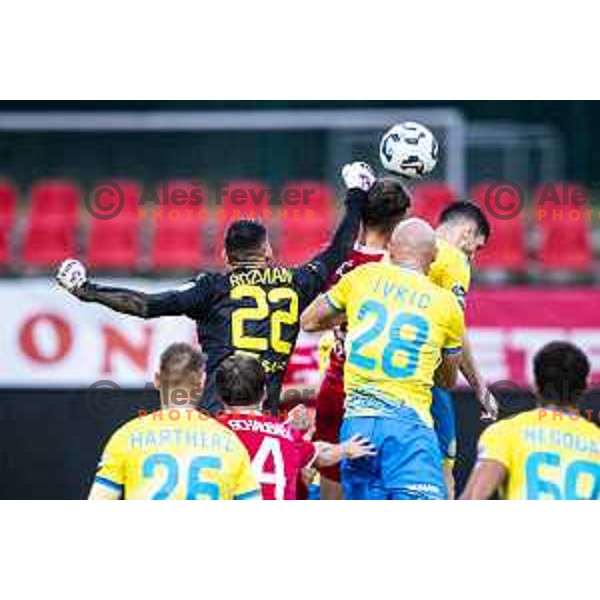 Matjaz Rozman in action during Prva liga Telemach 2025/26 football match between NK Aluminij and NK Koper in Sportni park Kidricevo, Slovenia on August 29, 2025. Photo: Jure Banfi