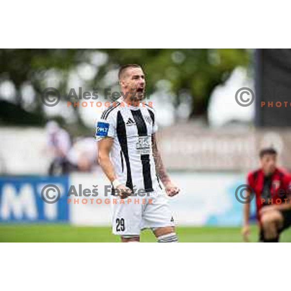 Dario Vizinger celebrates goal during Prva liga Telemach 2025/26 football match between Mura and Primorje in Fazanerija, Murska Sobota, Slovenia on August 31, 2025. Photo: Jure Banfi