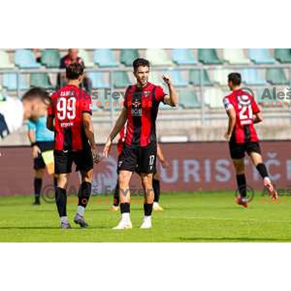 Zan Besir and players of Primorje celebrate a goal during Prva liga Telemach 2025/2026 football match between Primorje and Aluminij in Ajdovscina, Slovenia on September 14, 2025