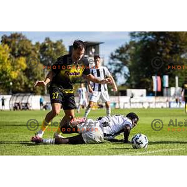 Ivan Calusic vs Faad Sana in action during Prva liga Telemach 2025/26 football match between NK Mura and NK Kalcer Radomlje in Fazanerija, Murska Sobota, Slovenia on September 21, 2025. Photo: Jure Banfi
