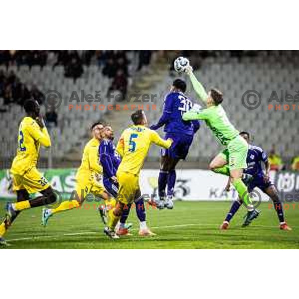 in action during Prva liga Telemach 2025/26 football match between NK Maribor and NK Domzale in Ljudski vrt, Maribor, Slovenia on October 4, 2025. Photo: Jure Banfi