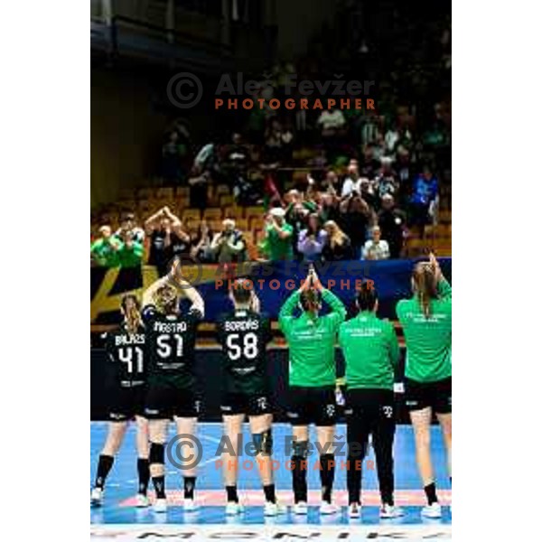 Players of Ferencvaros TC-Rail Cargo Hungaria celebrate win in EHF Women’s Champions League 2025/2026 handball match between Krim OTP Group Mercator (SLO) and Ferencvaros TC-Rail Cargo Hungaria (HU) in Ljubljana, Slovenia on October 5, 2025. Photo: Filip Barbalic