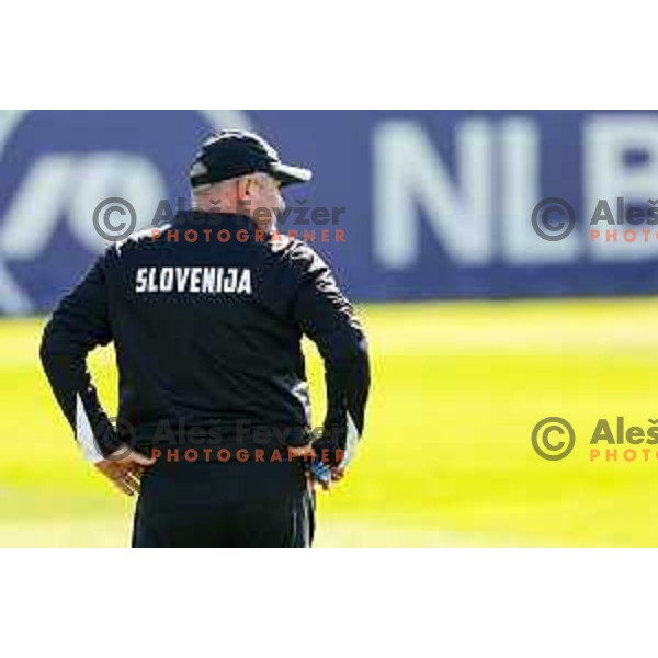 Matjaz Kek, head coach of Slovenia Football team during practice session, Brdo pri Kranju, Slovenia on October 8, 2025
