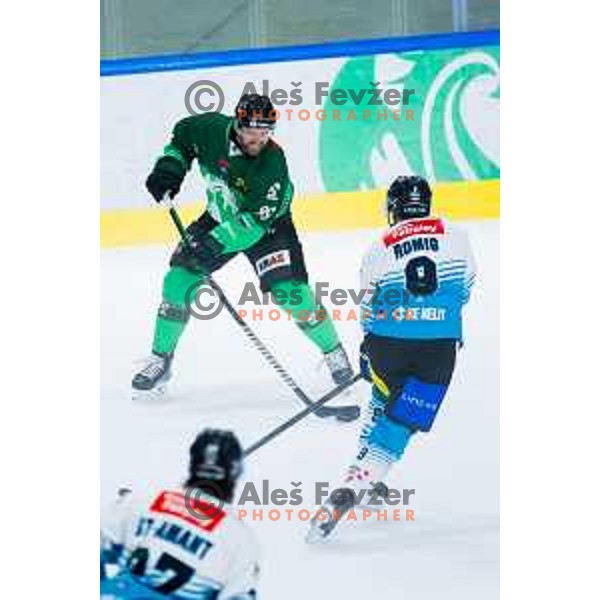 Zach Boychuk of SZ Olimpija in action during IceHL 2025/2026 ice-hockey match between SZ Olimpija and Steinbach Black Wings Linz in Tivoli Hall, Ljubljana, Slovenia on October 10, 2025. Photo: Filip Barbalic