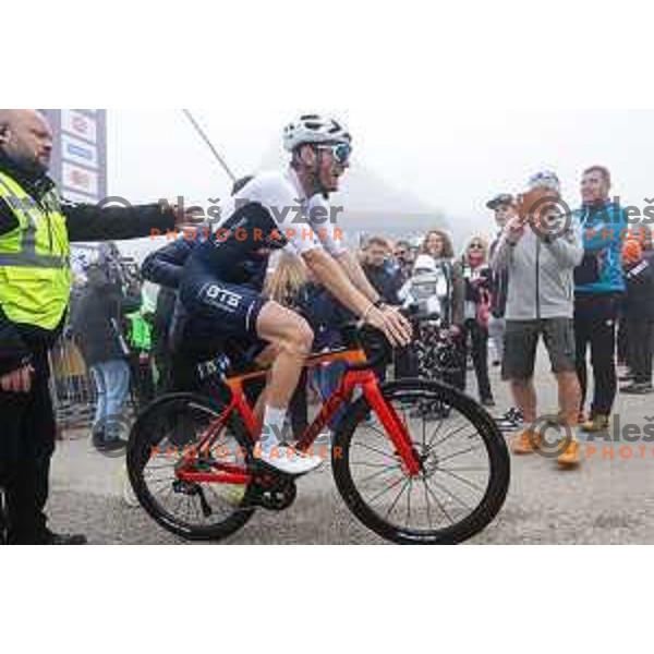 at the finish line of the Pogi Challenge at Krvavec Ski resort, Slovenia on October 12, 2025