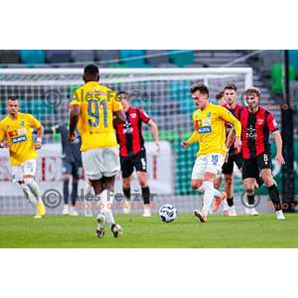 Martin Pecar in action during Prva liga Telemach 2025/2026 football match between Bravo Big Bang and Primorje in Ljubljana, Slovenia on October 19, 2025