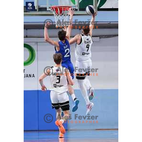 Tim Tomazic of Ilirija in action during OTP Bank League 2025/2026 basketball match between Ilirija and Zlatorog Lasko in Ježica, Ljubljana, Slovenia on October 25, 2025. Photo: Filip Barbalic