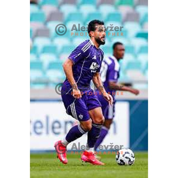 Ali Reghba of Maribor in action during Prva liga Telemach 2025/2026 football match between Bravo Big Bang and Maribor in Ljubljana, Slovenia on November 1, 2025