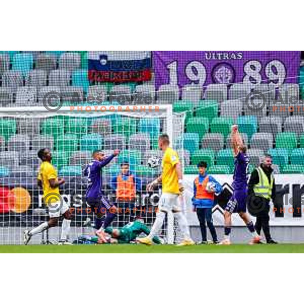 in action during Prva liga Telemach 2025/2026 football match between Bravo Big Bang and Maribor in Ljubljana, Slovenia on November 1, 2025