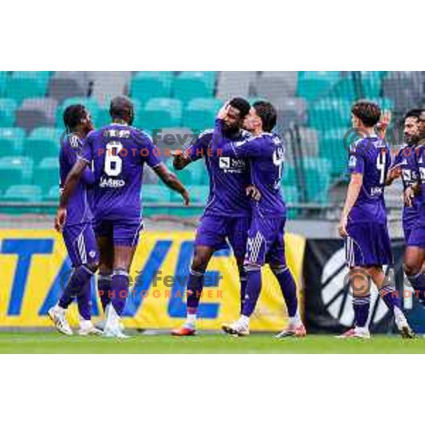 Benjamin Tetteh, Omar Rekik and players of Maribor celebrate a goal during Prva liga Telemach 2025/2026 football match between Bravo Big Bang and Maribor in Ljubljana, Slovenia on November 1, 2025