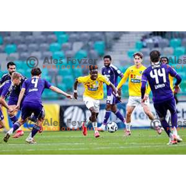 in action during Prva liga Telemach 2025/2026 football match between Bravo Big Bang and Maribor in Ljubljana, Slovenia on November 1, 2025