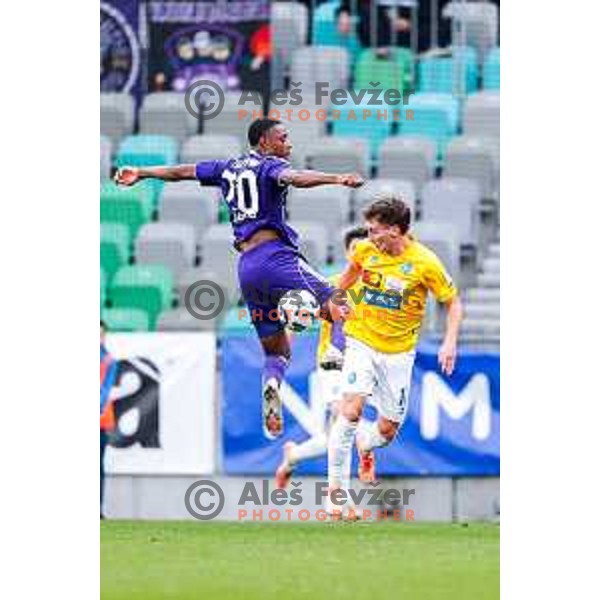 Martin Pecar in action during Prva liga Telemach 2025/2026 football match between Bravo Big Bang and Maribor in Ljubljana, Slovenia on November 1, 2025
