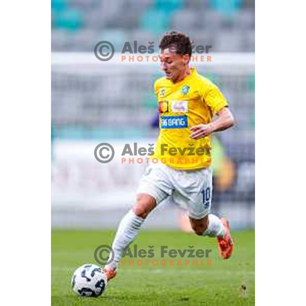 Martin Pecar in action during Prva liga Telemach 2025/2026 football match between Bravo Big Bang and Maribor in Ljubljana, Slovenia on November 1, 2025