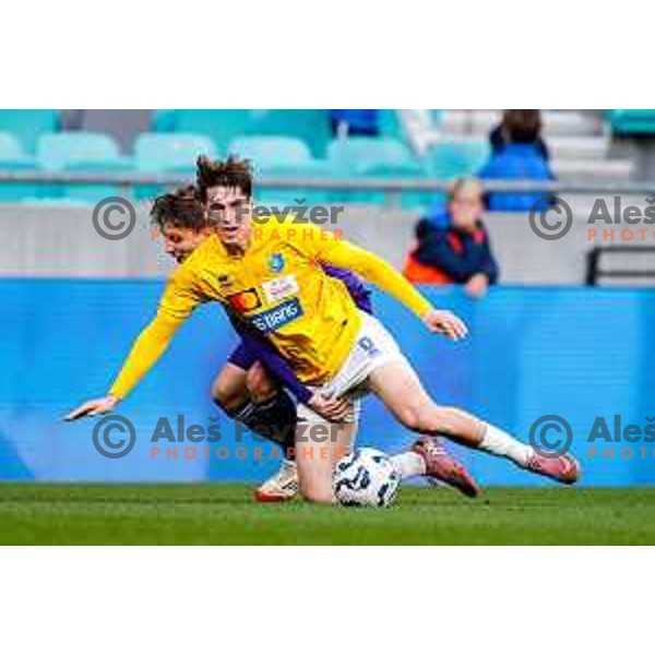 Beno Selan in action during Prva liga Telemach 2025/2026 football match between Bravo Big Bang and Maribor in Ljubljana, Slovenia on November 1, 2025
