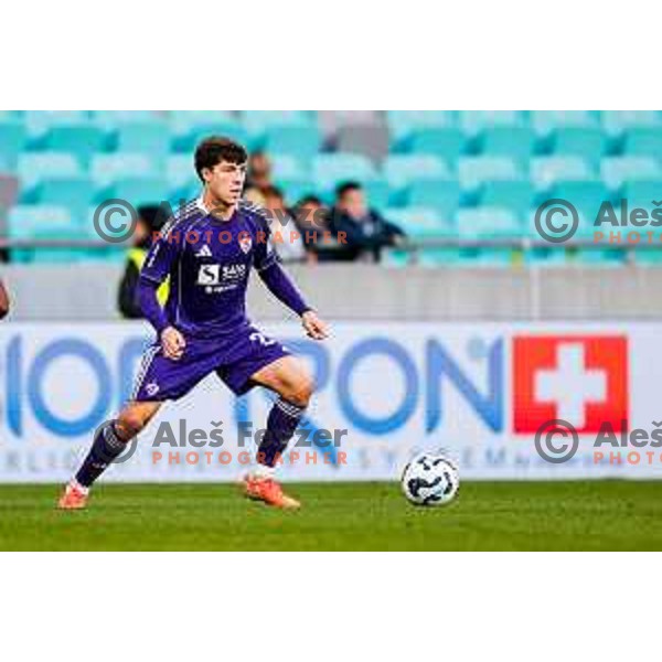 Luis Carrero Rozo in action during Prva liga Telemach 2025/2026 football match between Bravo Big Bang and Maribor in Ljubljana, Slovenia on November 1, 2025