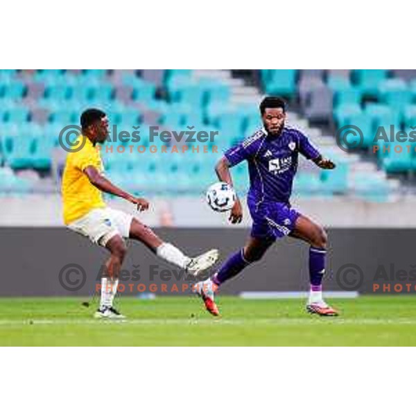 Benjamin Tetteh of Maribor in action during Prva liga Telemach 2025/2026 football match between Bravo Big Bang and Maribor in Ljubljana, Slovenia on November 1, 2025
