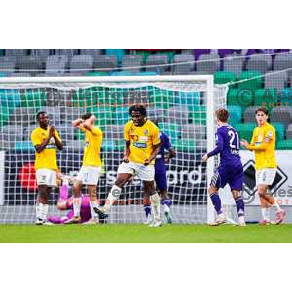 in action during Prva liga Telemach 2025/2026 football match between Bravo Big Bang and Maribor in Ljubljana, Slovenia on November 1, 2025