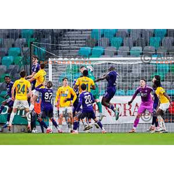 in action during Prva liga Telemach 2025/2026 football match between Bravo Big Bang and Maribor in Ljubljana, Slovenia on November 1, 2025