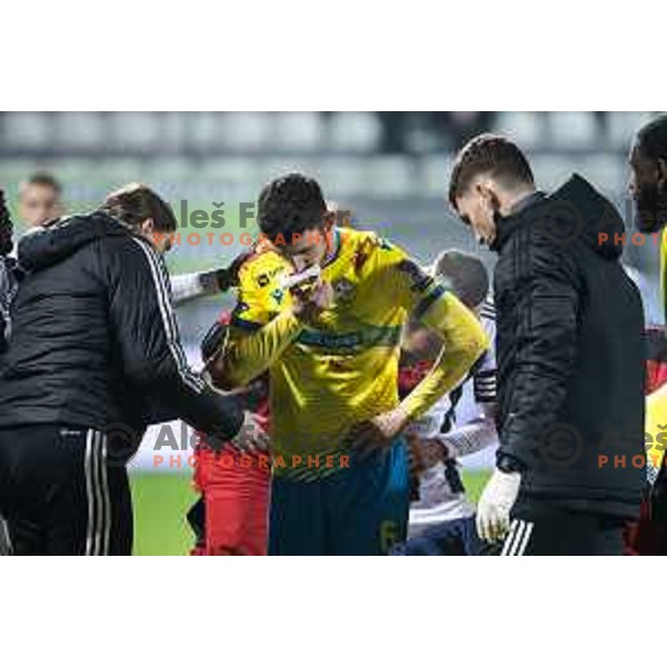 Fran Tomek injured during Prva liga Telemach 2025/26 football match between NK Mura and NK Koper in Fazanerija, Murska Sobota, Slovenia on November 7, 2025. Photo: Jure Banfi