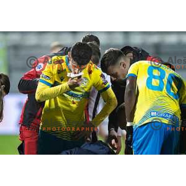 Fran Tomek injured during Prva liga Telemach 2025/26 football match between NK Mura and NK Koper in Fazanerija, Murska Sobota, Slovenia on November 7, 2025. Photo: Jure Banfi