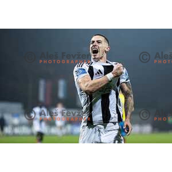 Dario Vizinger celebrates goal during Prva liga Telemach 2025/26 football match between NK Mura and NK Koper in Fazanerija, Murska Sobota, Slovenia on November 7, 2025. Photo: Jure Banfi