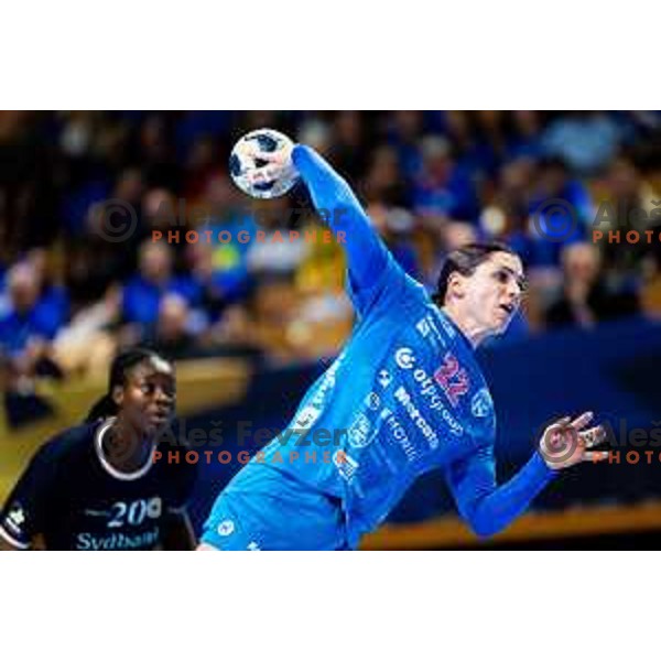 Tamara Horacek of Krim OTP Group Mercator in action during EHF Women’s Champions League 2025/2026 handball match between Krim OTP Group Mercator (SLO) and Odense Handbold (DEN) in Ljubljana, Slovenia on November 8, 2025. Photo: Filip Barbalic