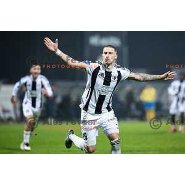 Dario Vizinger celebrates goal Prva liga Telemach 2025/26 football match between NK Mura and NK Koper in Fazanerija, Murska Sobota, Slovenia on November 7, 2025. Photo: Jure Banfi
