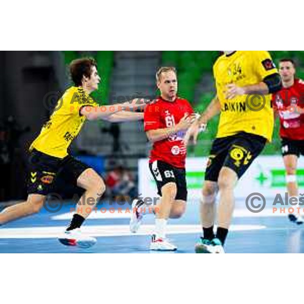 Stas Skube of RD LL Grosist Slovan in action during EHF Men’s European League 2025/2026 handball match between RD LL Grosist Slovan (SLO) and Fraikin BM. Granollers (ESP) in Stozice, Ljubljana, Slovenia on November 11, 2025. Photo: Filip Barbalic