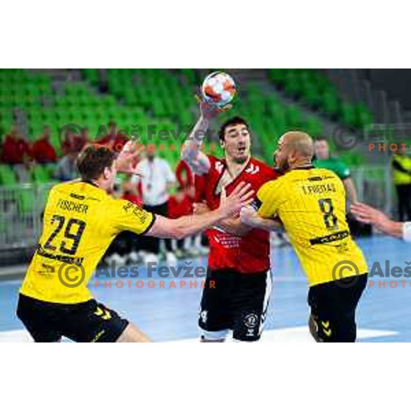 Vid Miklavec of RD LL Grosist Slovan in action during EHF Men’s European League 2025/2026 handball match between RD LL Grosist Slovan (SLO) and Fraikin BM. Granollers (ESP) in Stozice, Ljubljana, Slovenia on November 11, 2025. Photo: Filip Barbalic
