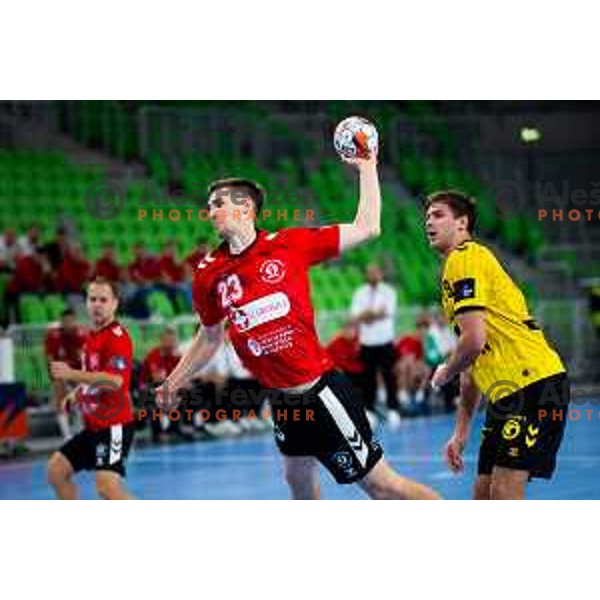 Tadej Kljun of RD LL Grosist Slovan in action during EHF Men’s European League 2025/2026 handball match between RD LL Grosist Slovan (SLO) and Fraikin BM. Granollers (ESP) in Stozice, Ljubljana, Slovenia on November 11, 2025. Photo: Filip Barbalic