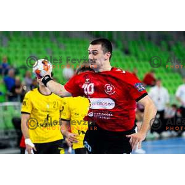 Tarik Mlivic of RD LL Grosist Slovan in action during EHF Men’s European League 2025/2026 handball match between RD LL Grosist Slovan (SLO) and Fraikin BM. Granollers (ESP) in Stozice, Ljubljana, Slovenia on November 11, 2025. Photo: Filip Barbalic
