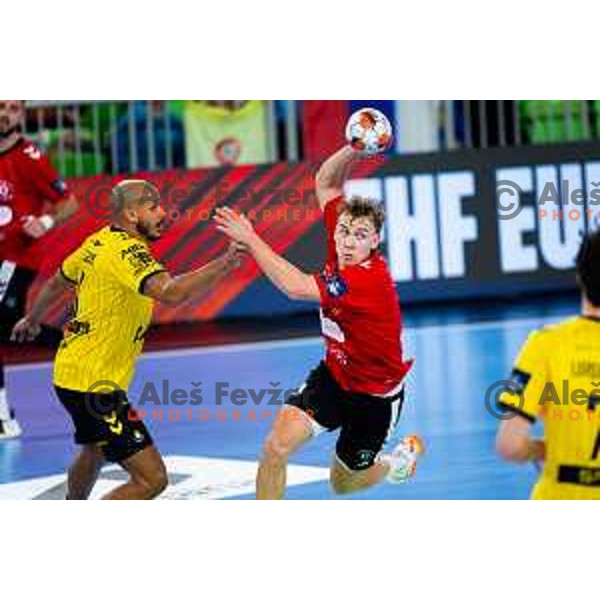 Stas Slatinek Jovicic of RD LL Grosist Slovan in action during EHF Men’s European League 2025/2026 handball match between RD LL Grosist Slovan (SLO) and Fraikin BM. Granollers (ESP) in Stozice, Ljubljana, Slovenia on November 11, 2025. Photo: Filip Barbalic