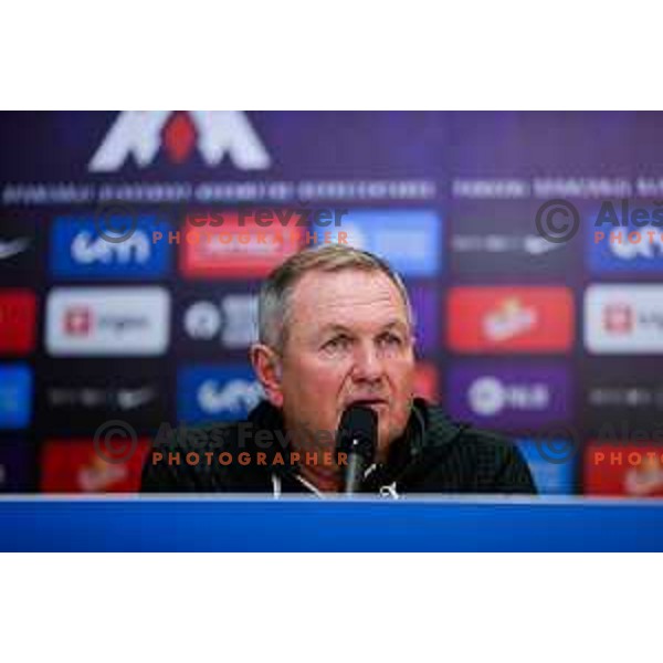 Matjaz kek, head coach of Slovenia during FIFA World Cup 2026 European Qualifiers match between Slovenia and Kosovo in SRC Stozice, Ljubljana, Slovenia on Noivember 15, 2025