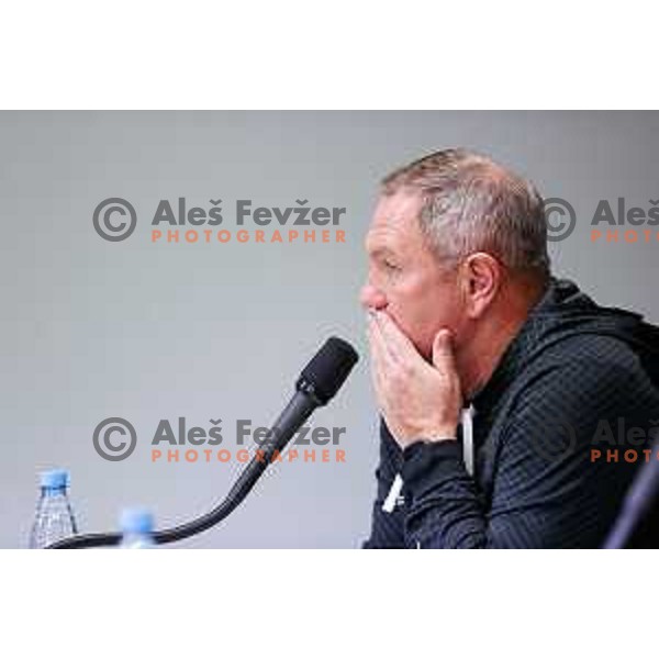 Matjaz kek, head coach of Slovenia during FIFA World Cup 2026 European Qualifiers match between Slovenia and Kosovo in SRC Stozice, Ljubljana, Slovenia on Noivember 15, 2025