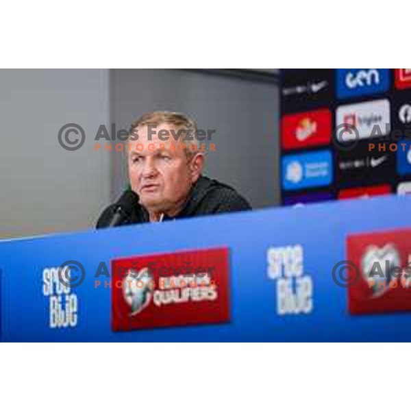 Matjaz kek, head coach of Slovenia during FIFA World Cup 2026 European Qualifiers match between Slovenia and Kosovo in SRC Stozice, Ljubljana, Slovenia on Noivember 15, 2025