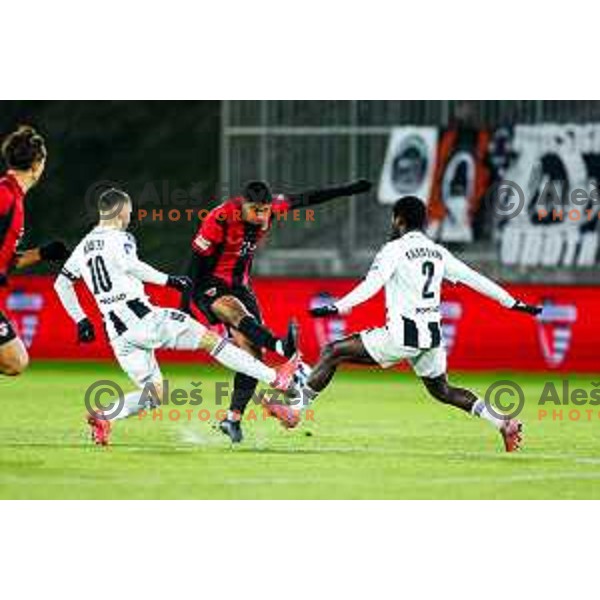 Roger Andretty Murillo Soto of Primorje in action during Prva liga Telemach 2025/2026 football match between Primorje and Mura in Ajdovscina, Slovenia on November 23, 2025