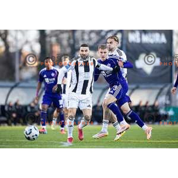 Nino Kouter vs David Pejicic in action during Prva liga Telemach 2025/26 football match between NK Mura and NK Maribor in Fazanerija, Murska Sobota, Slovenia on November 29, 2025. Photo: Jure Banfi