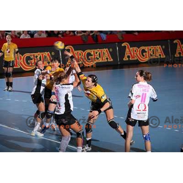 Andrea Lekic at handball match Krim Mercator (SLO)- Metz Handball (FRA) in round2 of EHF Women\'s Championsleague, played in Ljubljana, Slovenia 9.11.2008. Metz Handball won 31:26 