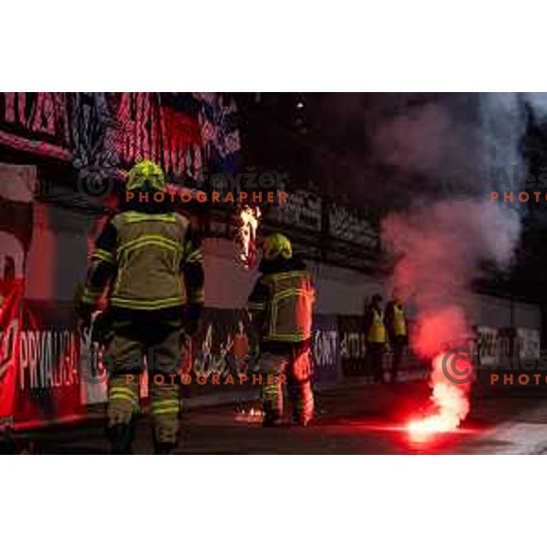Black Gringos burning NK Nafta scarf during Pivovarna Union Slovenian Cup 2025/26 football match between NK Mura and NK Nafta 1903 in Fazanerija, Murska Sobota, Slovenia on December 3, 2025. Photo: Jure Banfi