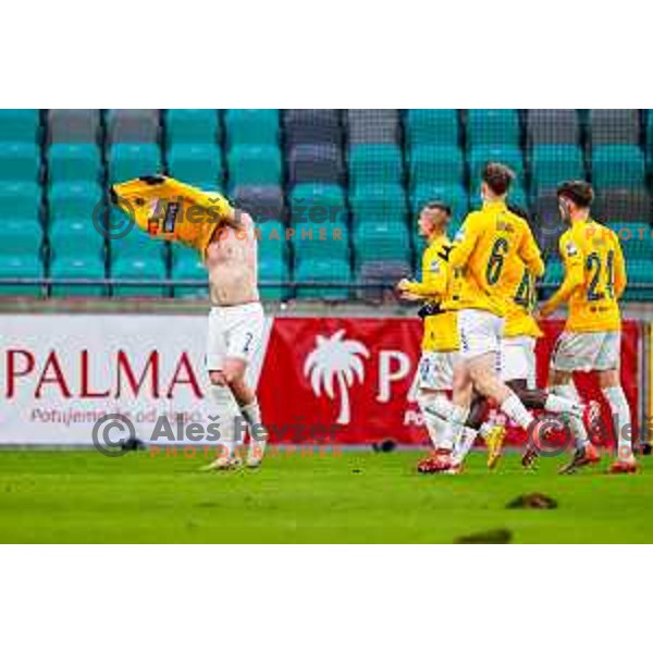 Aldin Jakupovic and players of Bravo celebrate a goal during Prva liga Telemach 2025/2026 football match between Bravo Big Bang and Olimpija in Ljubljana, Slovenia on December 7, 2025