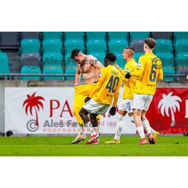 Aldin Jakupovic and players of Bravo celebrate a goal during Prva liga Telemach 2025/2026 football match between Bravo Big Bang and Olimpija in Ljubljana, Slovenia on December 7, 2025