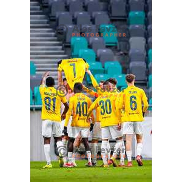 Aldin Jakupovic and players of Bravo celebrate a goal during Prva liga Telemach 2025/2026 football match between Bravo Big Bang and Olimpija in Ljubljana, Slovenia on December 7, 2025
